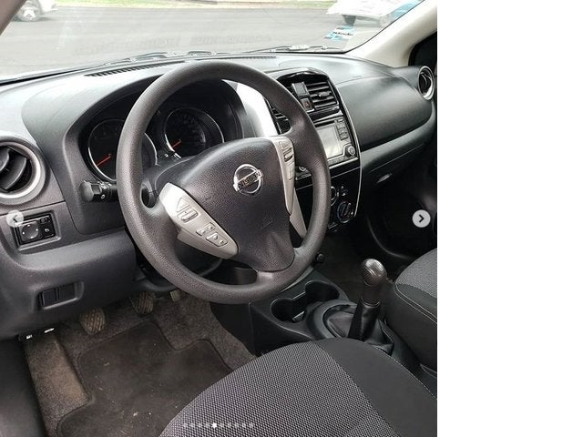 2017 Nissan Versa Advance