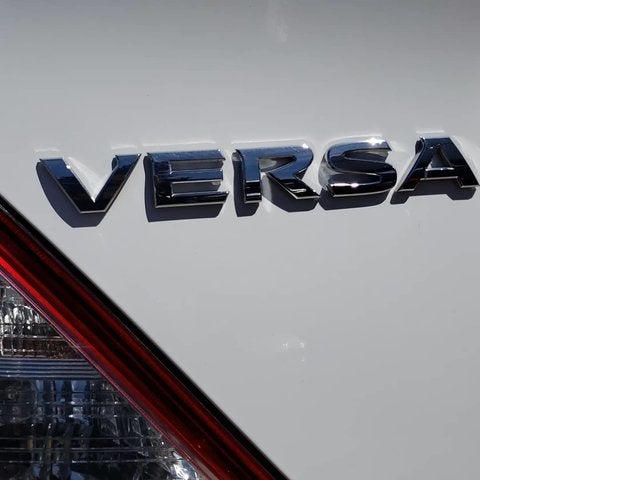 2018 Nissan Versa DRIVE M/T A/C 1.6L